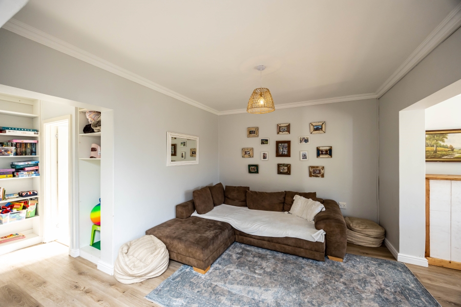 To Let 4 Bedroom Property for Rent in Kidds Beach Eastern Cape